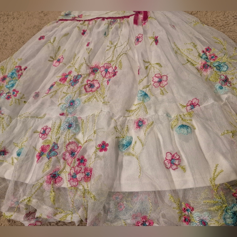 Zunie Girl's Embroidered Floral Party Dress Size 7 EUC - Picture 5 of 11